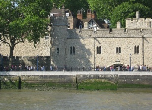 traitors gate tower of london