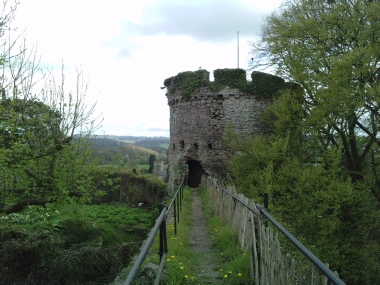 usk castle south wales