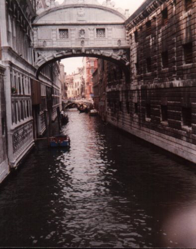 bridge of sighs venice italy